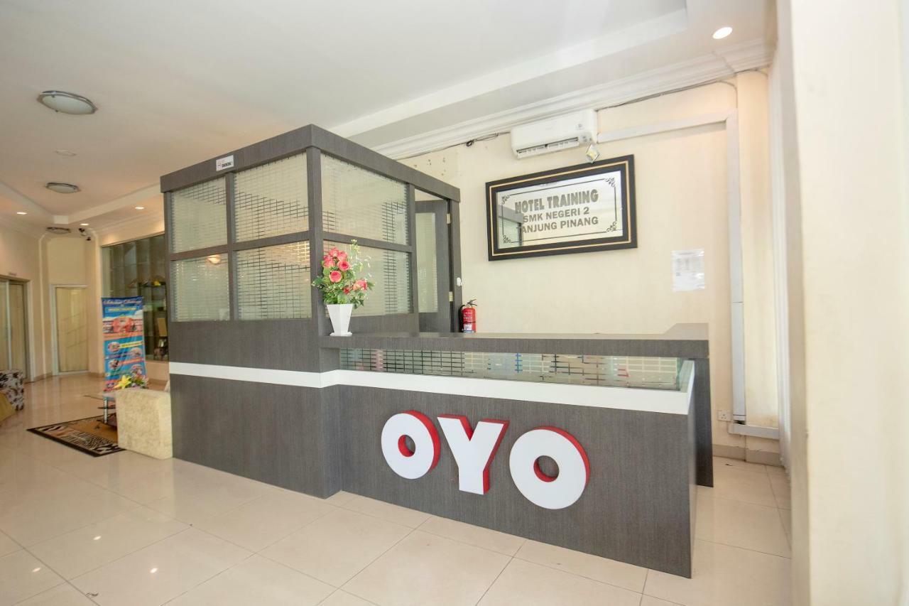 Oyo 1164 Edotel Mahligai By Smkn 2 Tanjung Pinang Exterior photo
